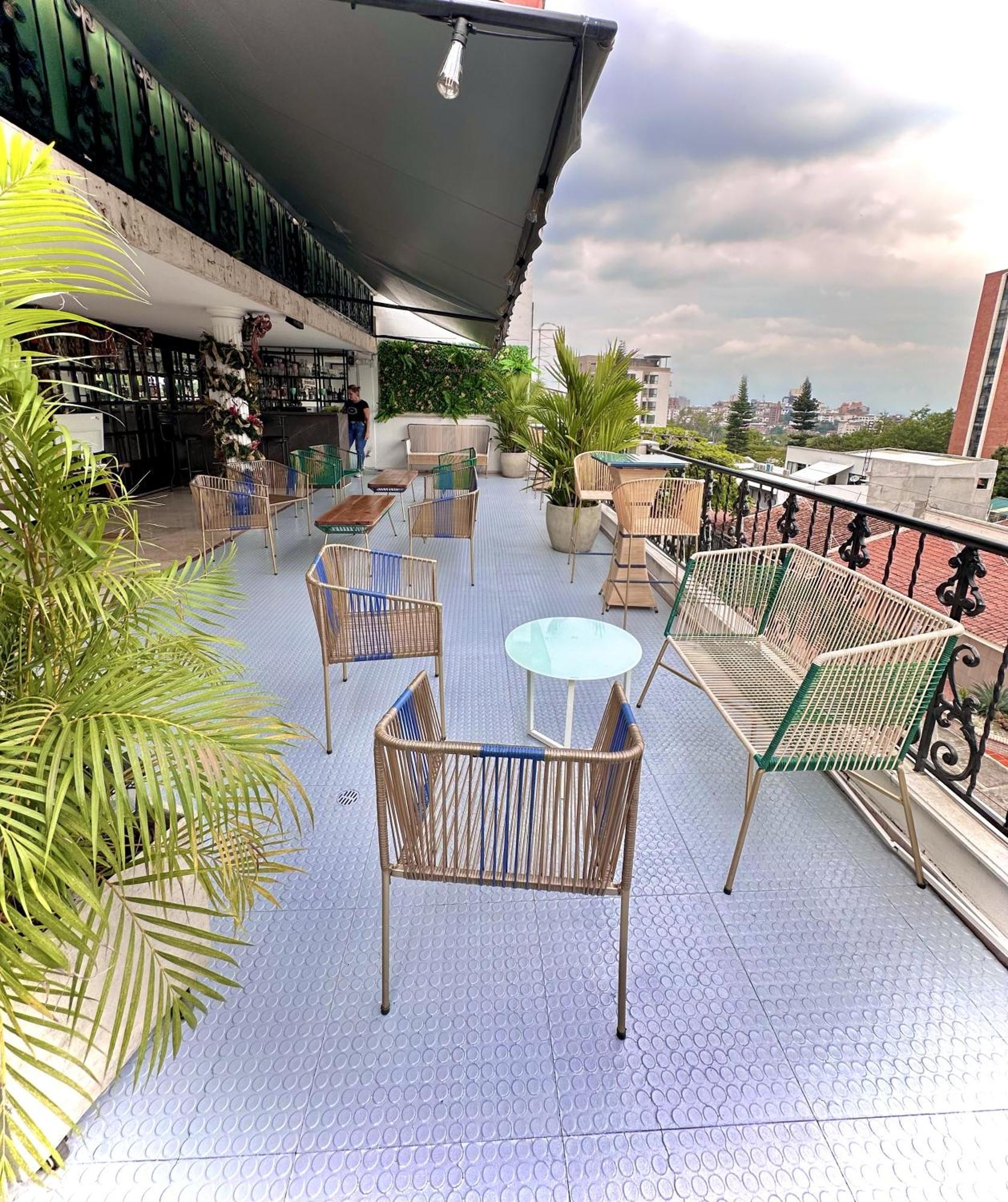 The View Hostel & Lounge Cali Exteriör bild
